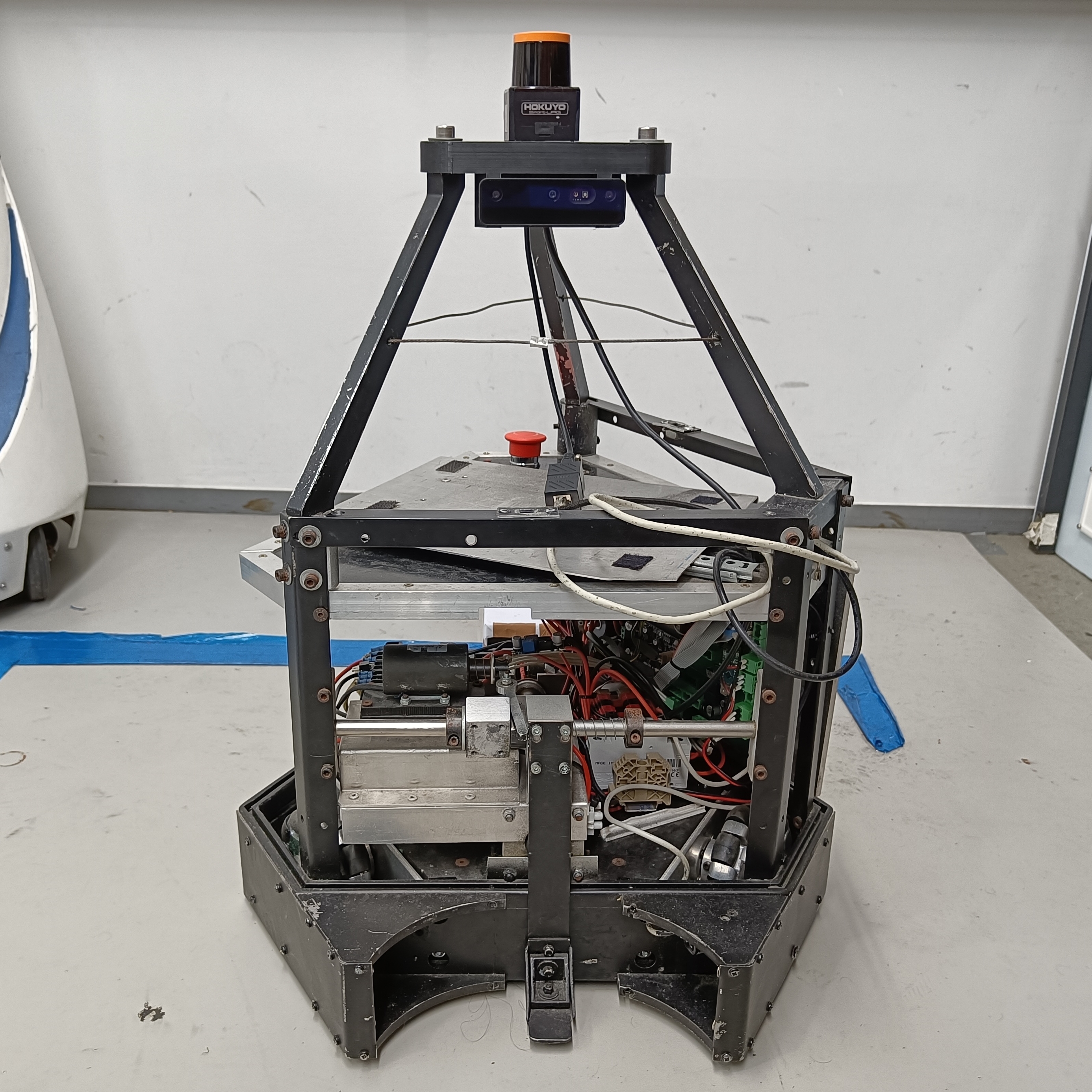 Platform with a 2D laser scanner Hokuyo UST-10LX and a RGB-D camera OAK-D Pro